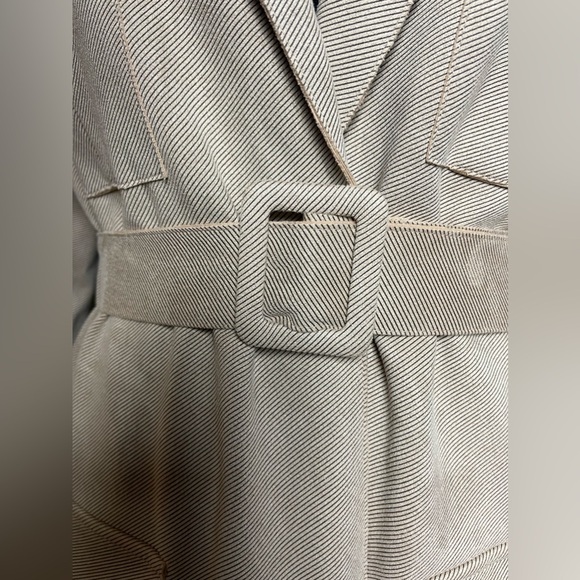 Solitaire Anthropologie Beige Belted Jacket Button Front Pockets Size Small - Picture 8 of 9